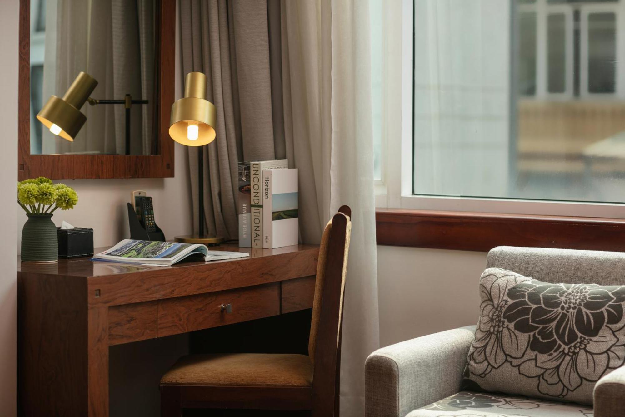 Sao Mai Boutique Hotel ハノイ市 エクステリア 写真